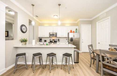 Florida Central Atlantic Coast Condo | Epic Universe Beautiful Modern Condo - Vista Cay Resort - 2007
