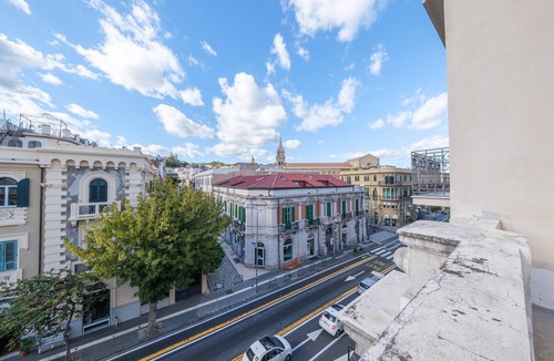 Messina Apartment | Epoque Room '1921' with Balcony