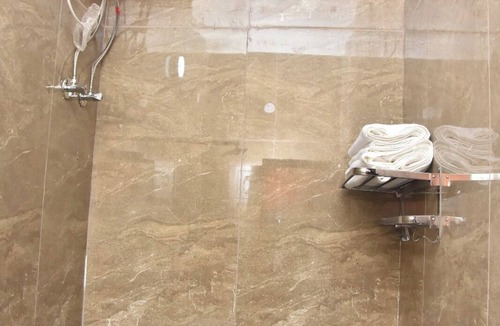 Rameshwaram Hotel | EPR Residency