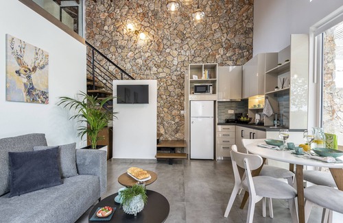 Marmari House | Epta Houses
