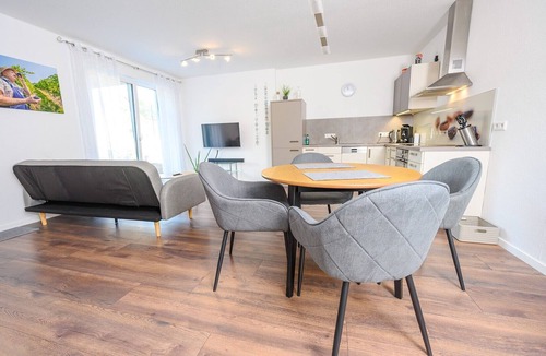 Waldulm Apartment | Epting Apartment – Comfortable 4-Star Retreat Amidst Vineyards in Kappelrodeck-Waldulm