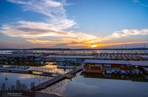 Canyon Lake Bed & Breakfast | Equinox Inn at Canyon Lake