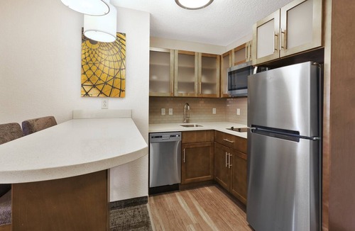 Columbia Condo | Equipped Suite near the University of Missouri | Fitness Center + Free Daily Breakfast