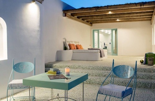 Ios Town Villa | Equisite Ios Suite | Superior Suite with Private Veranda