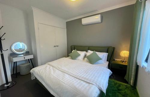 Victoria Park House | Equitice Spring Moonlight Villa - Shared Property