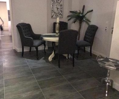 Kruft Apartment | Erdgeschoss Ferienwohnung Dekoland