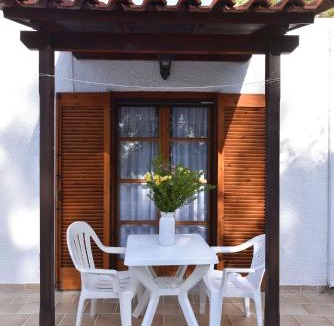 Malakonta Apartment | Eretria Park Studios