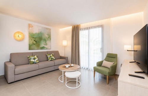 Arrecife Apartment | Ereza Residence 3.2