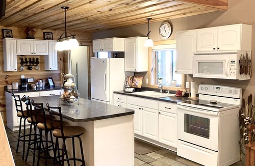 Sundance House | Erickson Mountain Retreat. A Wonderful Wyoming Black Hills Getaway!