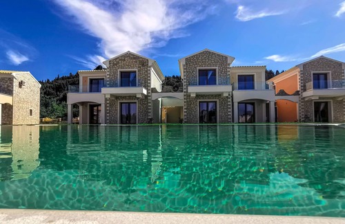 Erikousa Island Apartment | Erikousa Palace Double Suite 6