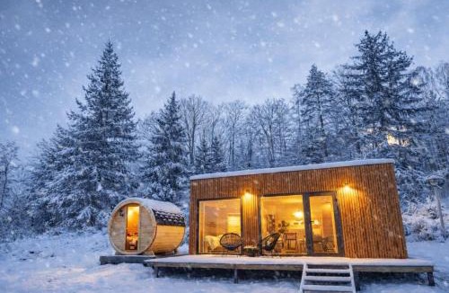 Jince House | ermiglamping