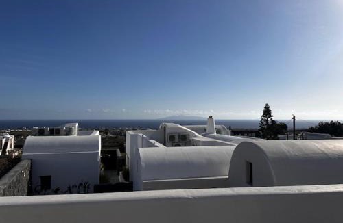 Messaria Villa | Erthā Suites with private pools