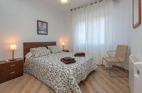 La Nova Esquerra de l'Eixample Apartment | 90 m² Apartment ∙ 4 bedrooms ∙ 6 guests