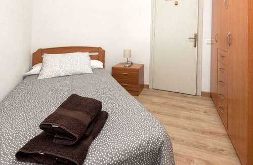 La Nova Esquerra de l'Eixample Apartment | 90 m² Apartment ∙ 4 bedrooms ∙ 6 guests