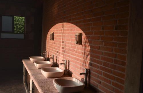 Amacuzac House | Escápate a una quinta con alberca, asador y diversión en familia
