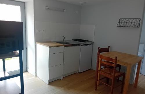 Saint-Brisson Apartment | ESCALE MORVANDELLE studio 2 personnes