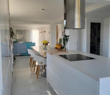 Lliria House | Escapada con Piscina Privada Paellero en Benissano -Tranquilidad Total