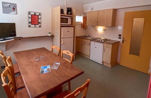 Lelex Condo | Escapade alpine pour 6 en plein nature | BBQ