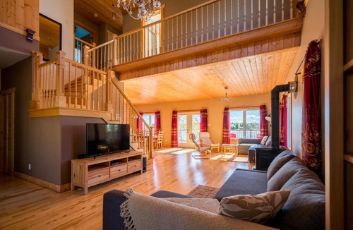 Saint-Cyrille-de-Lessard House | Escapade au chalet - Moment présent