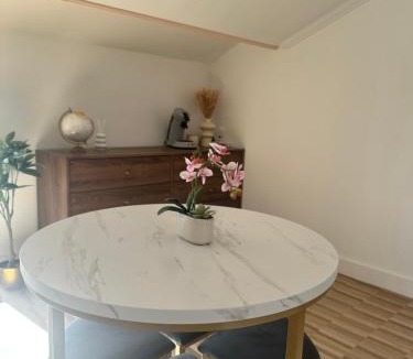 Renwez Apartment | Escapade Chic