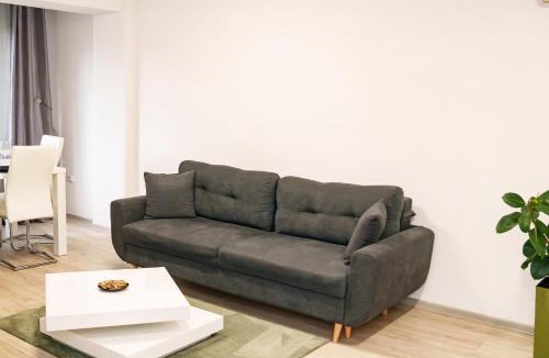 Craiova Apartment | Escape Lounge