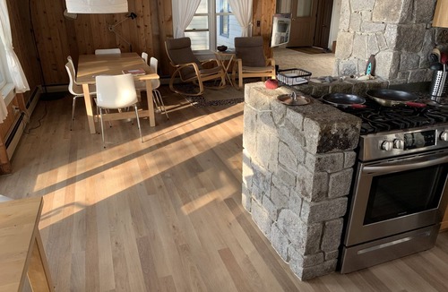 Sullivan House | “Escape” to a Waterfront Artist’s Home on Secluded Evergreen Point, Taunton Bay