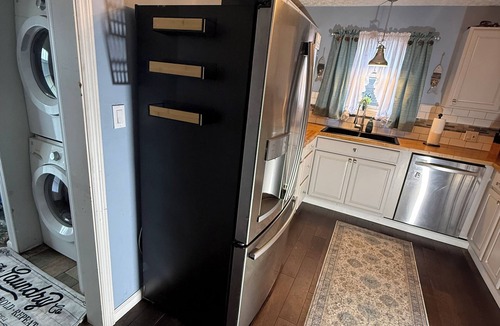 Fairfield Beach Cottage | Escape to Our Charming Refuge Cottage