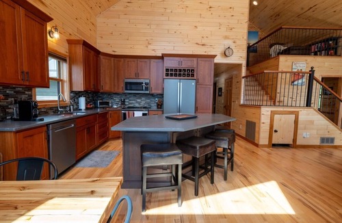 Perham House | Escape to Paradise Haven on Big Pine Lake in enchanting Perham, MN!