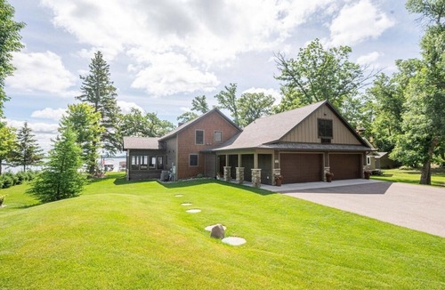 Perham House | Escape to Paradise Haven on Big Pine Lake in enchanting Perham, MN!