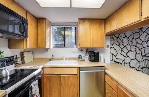 Greenville House | Escape to the Cabin, 1GB Ultrafast WiFi, in Plumas National Forest