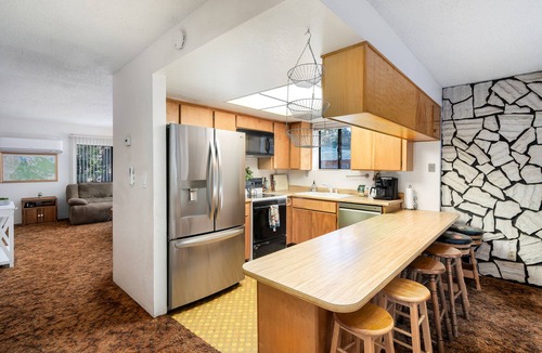 Greenville House | Escape to the Cabin, 1GB Ultrafast WiFi, in Plumas National Forest