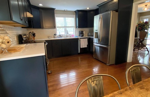 Baptistown House | Escape to the comfort and charm of the Murray Wynne House on the canal towpath