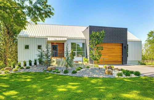 Bucyrus House | Escape to Utopia, a modern 5-bedroom retreat on a 1.25-acre oasis perfect for large groups