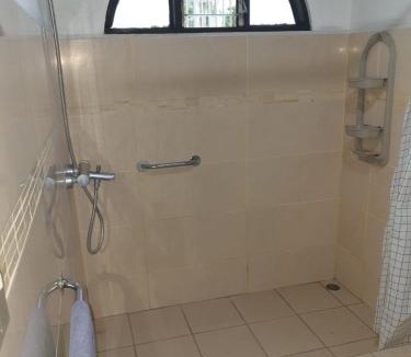 Ciudad Colon Hostel | Escape Urbano