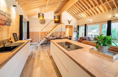 Biron Ski Chalet | Escape with Heated Pool