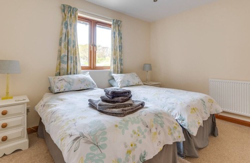 Beckley House | Escheatlands - Seven Bedroom House, Sleeps 14