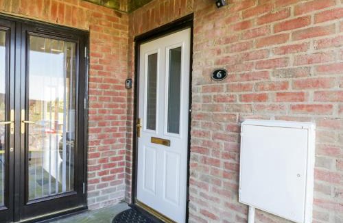 Ruswarp House | Esk View