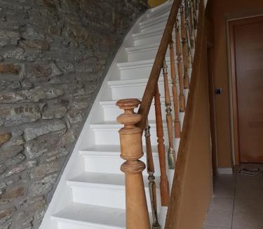 Vaux-sur-Sure House | Espace Cosmos