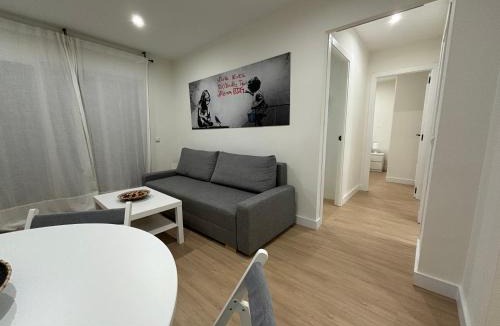 Aranjuez Apartment | Espacioso Apartamento Familiar con terraza en Aranjuez - Confort, Tranquilidad y Netflix Incluido
