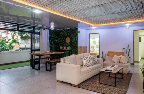 Estadio House | Espectacular Casa Completa con Jacuzzi y BBQ