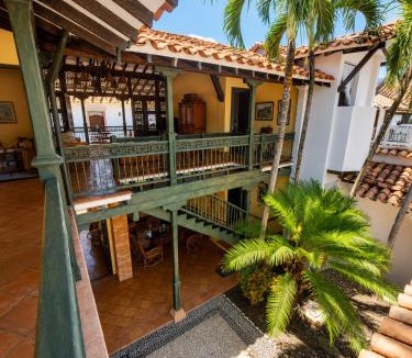 Quebrada Guadalejo House | Espectacular Casa en Cauca viejo con piscina, jacuzzi y turco