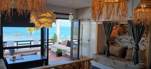 Cabo Negro Apartment | Espectacular dúplex a pie de mar