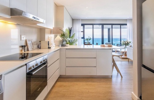 Hermanus City-Centre Hotel | Esplanade Hermanus