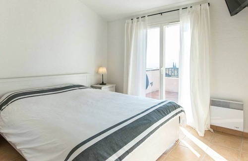 La Rouviere House | Esprit du Sud Vakantiehuis met 3 Slaapkamers, Mooi Uitzicht op Domaine du Golf