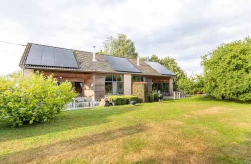 Sevry House | Esprit de Famille - Superbe et chaleureux gîte familial