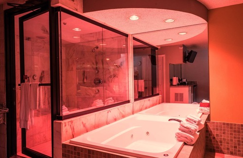 Orland Park Hotel | Essence Suites