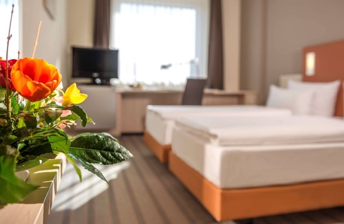 Adlershof Hotel | Essential by Dorint Berlin-Adlershof