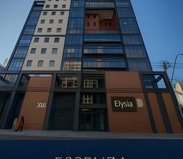 Matriz Apartment | Essenza Elysia · Studio com piscina-centro