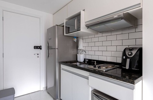 Indianopolis Apartment | Estúdio Tranquilo com Varanda