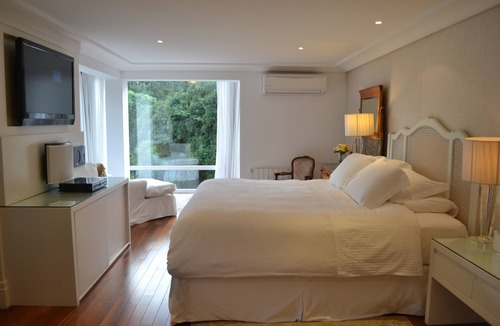 Bairro Lago Negro Hotel | Estalagem St Hubertus